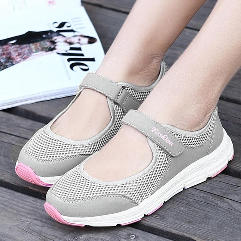 Womens Comfortable Flat Sole Casual Sneakers - Elysian