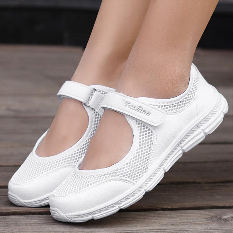 Womens Comfortable Flat Sole Casual Sneakers - Elysian