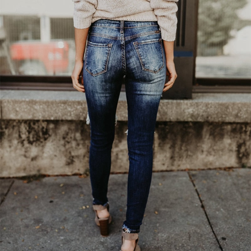 Women’s Casual Ripped-of Denim Jeans