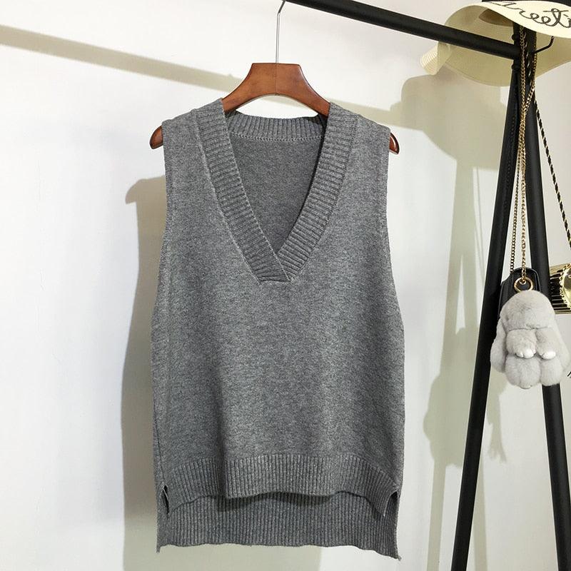 V-neck knitted women’s sleeveless sweater - Elysian